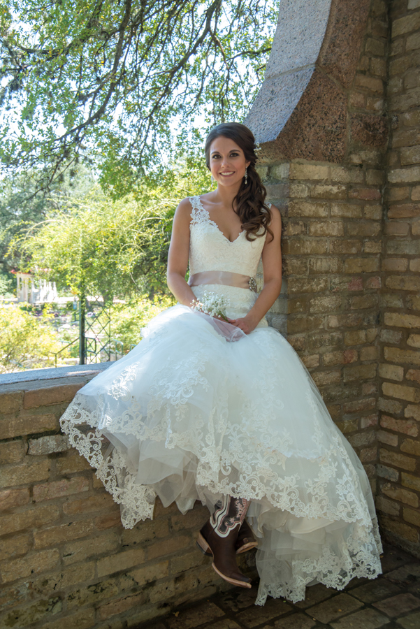 Zilker Botanical Gardens bridal portraits, Texas Hill Country Photographer, Texas Hill Country wedding 