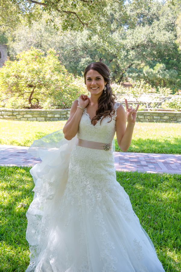 Zilker Botanical Gardens bridal portraits, Texas Hill Country Photographer, Texas Hill Country wedding 