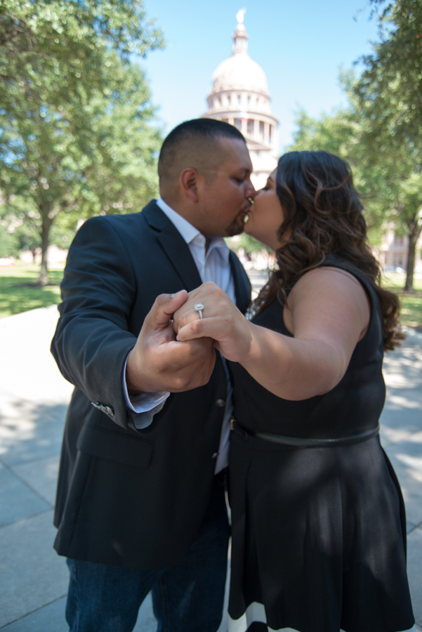 State Capital engagment photo, austin tx engagement photo, Texas Hill Country Photographer, Texas Hill Country wedding photographer