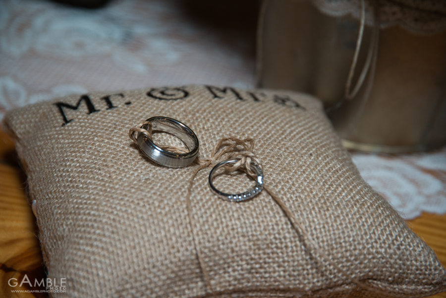 bride and groom wedding photo, Tejas Hall wedding photo, Texas Old Town venue,Texas Hill Country Photographer, Texas Hill Country wedding 