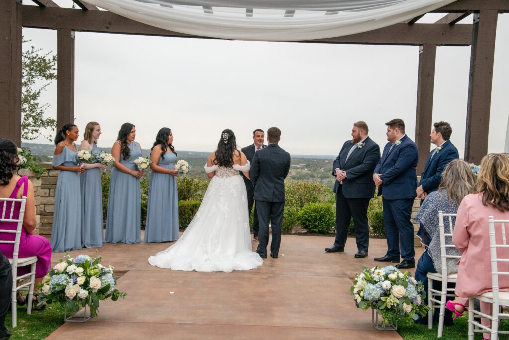 bride and groom wedding photo, Candelwood Ridge wedding photo, ceremony site Candlewood Ridge venue,Texas Hill Country Photographer, Texas Hill Country wedding 