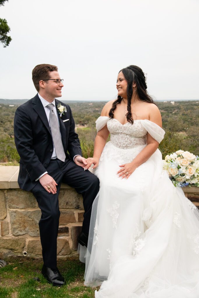 bride and groom wedding photo, Candlewood Ridge wedding photo,Texas Hill Country Photographer, Texas Hill Country wedding 